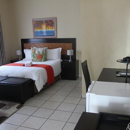 Mcbest Guest House Ermelo Bagian luar foto