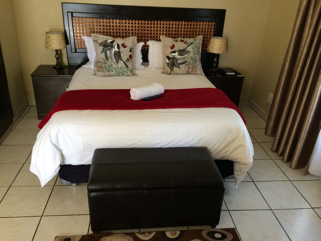 Mcbest Guest House Ermelo Bagian luar foto