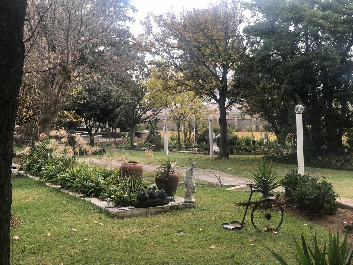 Mcbest Guest House Ermelo Bagian luar foto